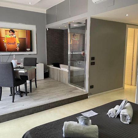 Gardenia Luxury Room Pescara Exterior foto